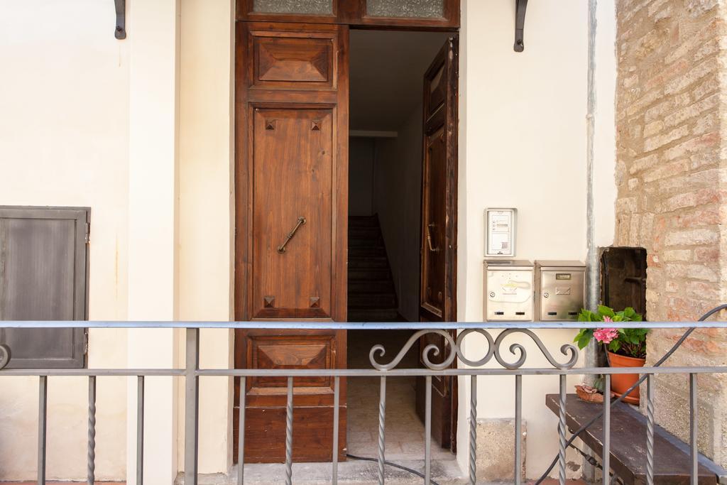 Casa Breccia Villa Compignano  Room photo