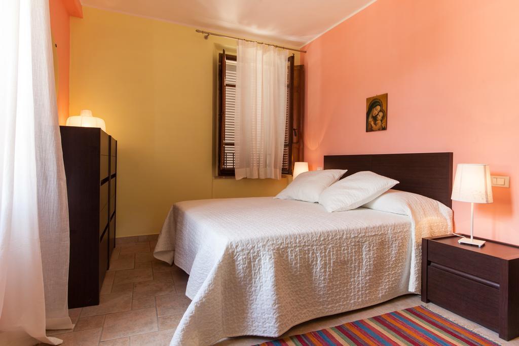 Casa Breccia Villa Compignano  Room photo
