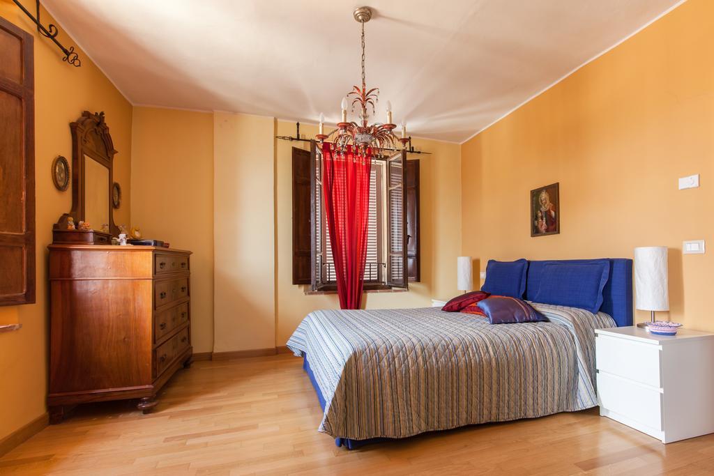 Casa Breccia Villa Compignano  Room photo